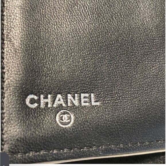 Chanel Timeless Mademoiselle Lock Wallet EUC Authentication certificate - Picture 10 of 12